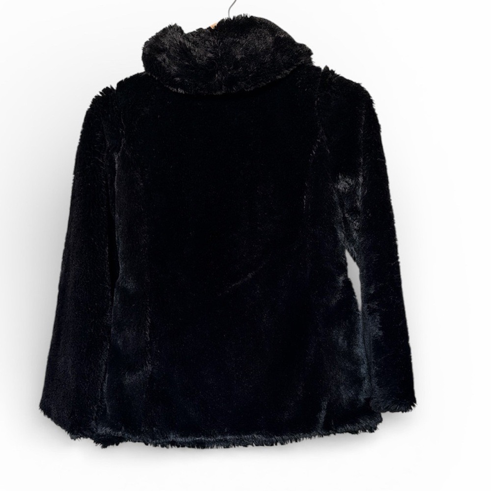 Patagonia Faux Fur Coat Girls Size L (12) Black Plush Button Front Jacket - Picture 2 of 4